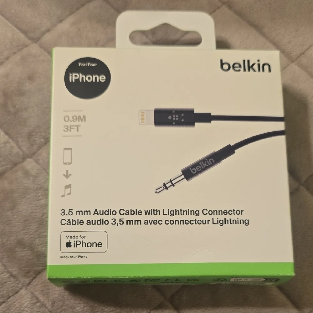 Belkin Black Audio Cable with Lightning Connector